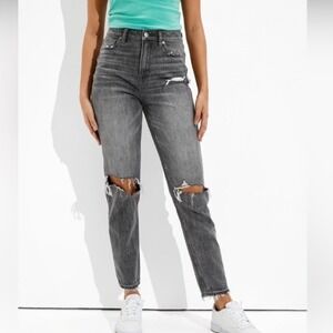 American Eagle Distressed Mom Jeans Smoke Gray High Rise #3503 Size‎ 8 Short